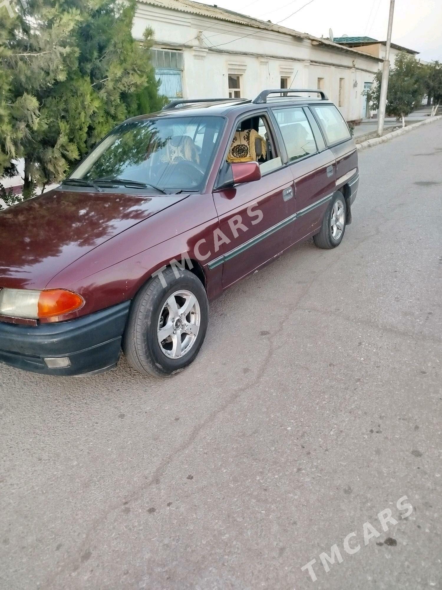 Opel Astra 1992 - 200 000 TMT - Daşoguz - img 5
