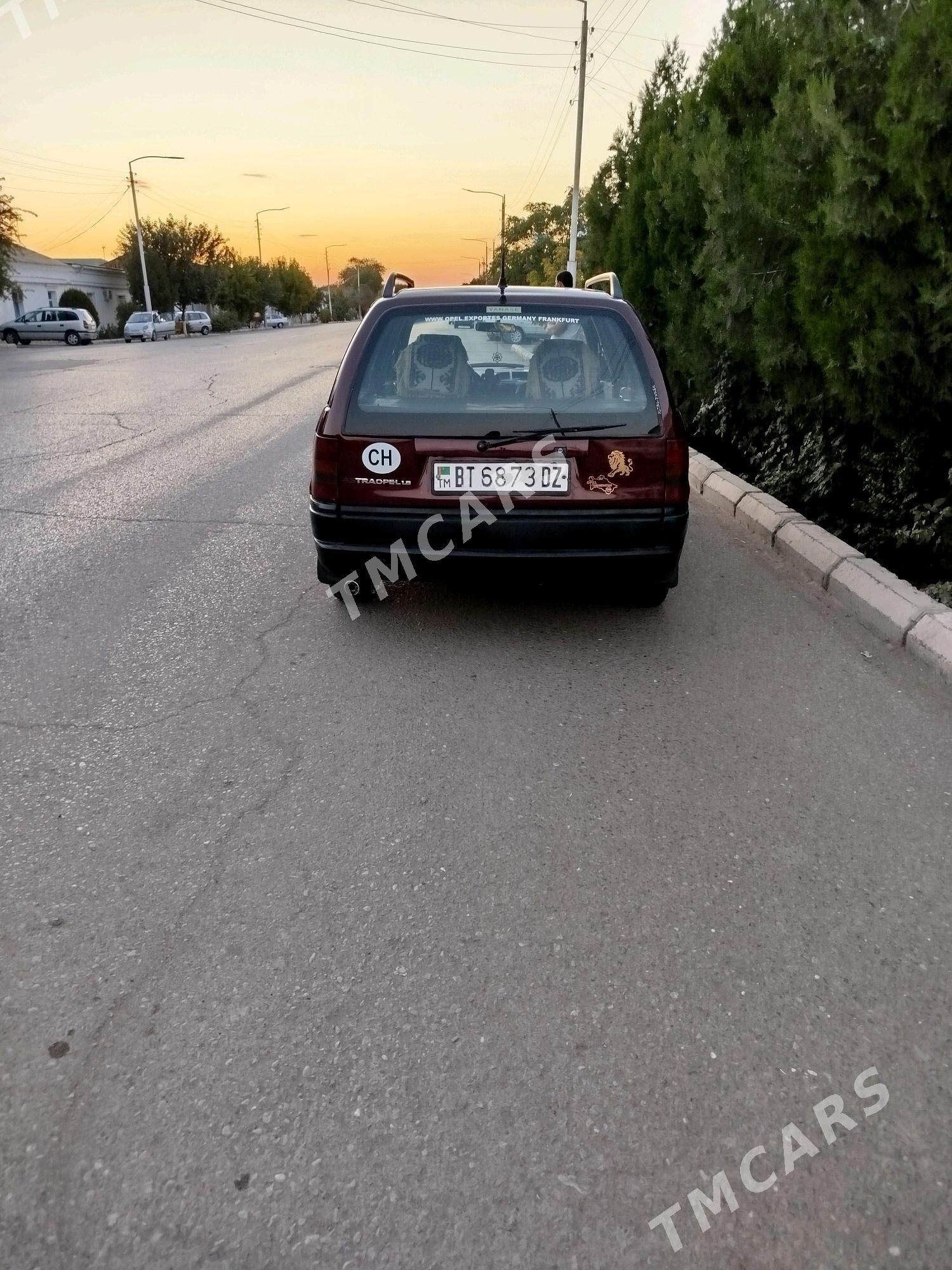 Opel Astra 1992 - 200 000 TMT - Daşoguz - img 4