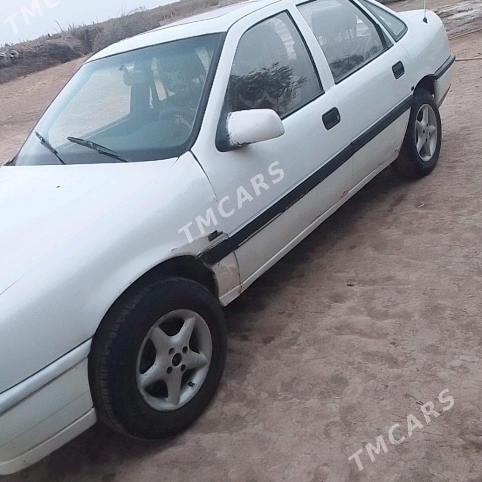Opel Vectra 1989 - 30 000 TMT - Акдепе - img 2
