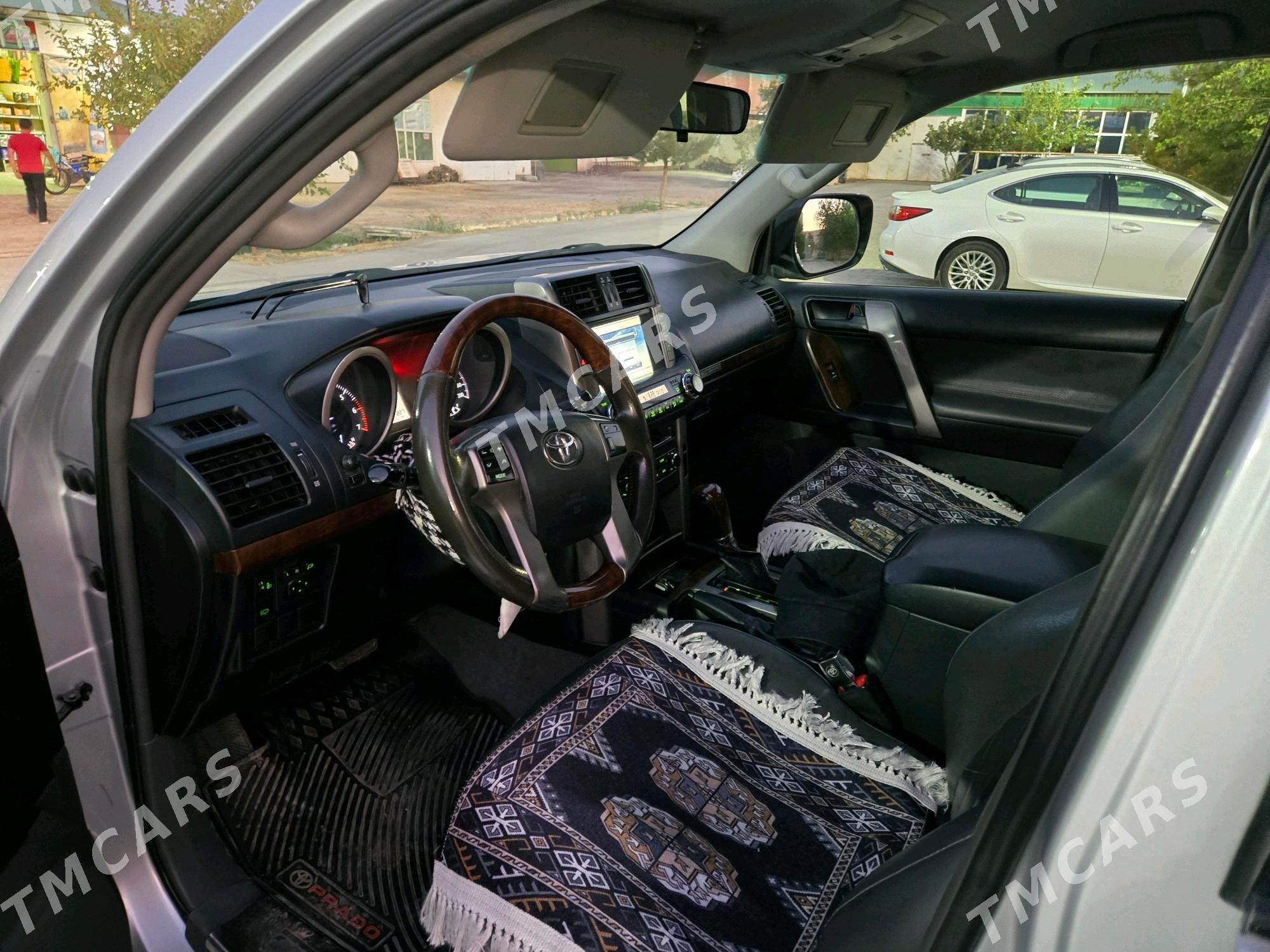 Toyota Land Cruiser Prado 2013 - 475 000 TMT - Туркменабат - img 3