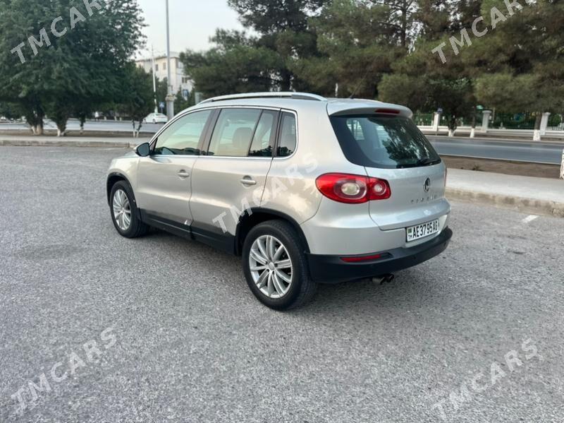 Volkswagen Tiguan 2010 - 170 000 TMT - Aşgabat - img 5