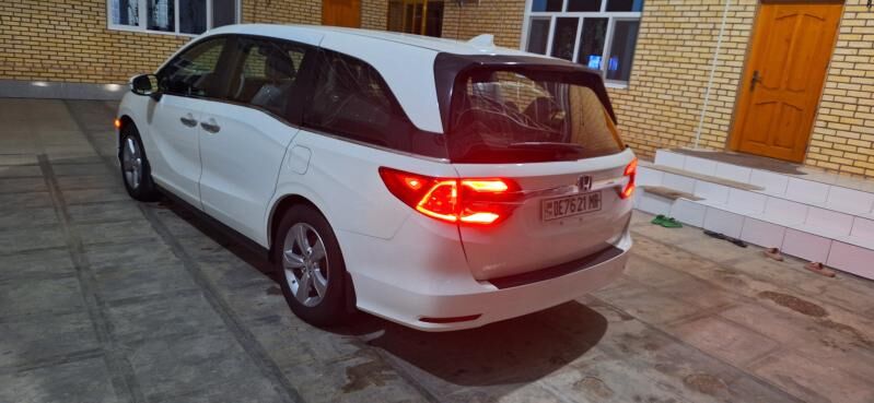 Honda Odyssey 2018 - 340 000 TMT - Мары - img 10