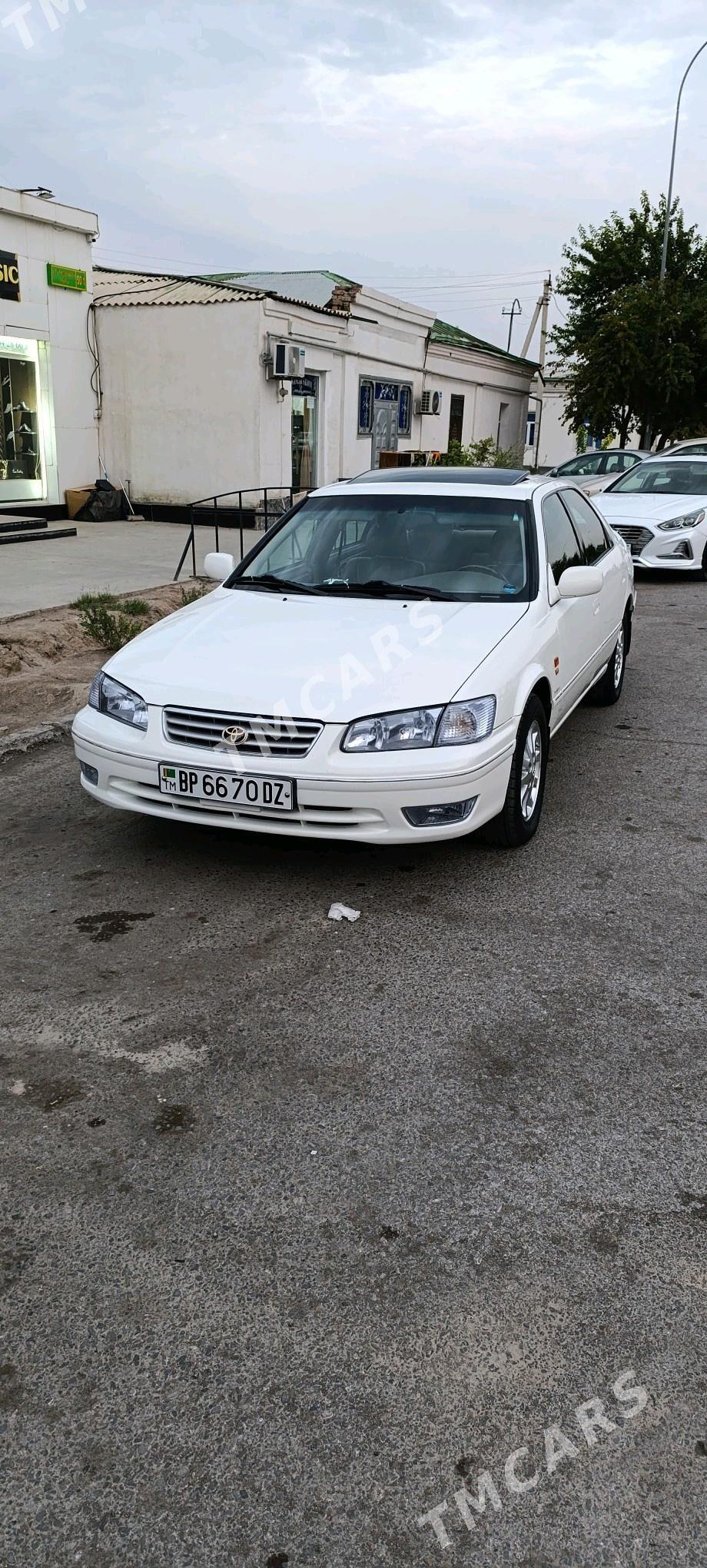 Toyota Camry 2000 - 220 000 TMT - Daşoguz - img 3