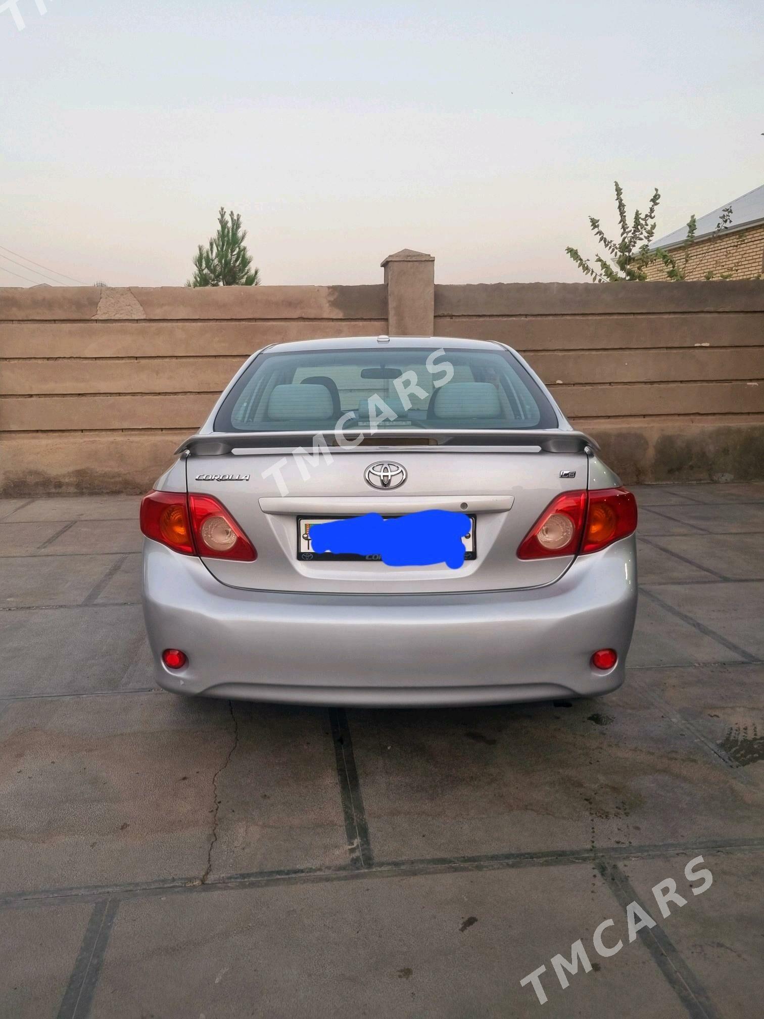 Toyota Corolla 2010 - 136 000 TMT - Серхетабат (Кушка) - img 4
