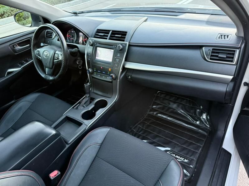 Toyota Camry 2017 - 270 000 TMT - Ашхабад - img 8