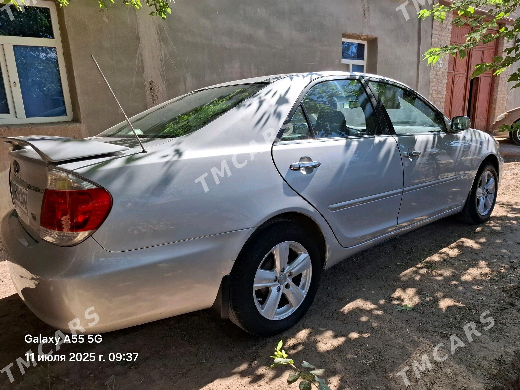 Toyota Camry 2003 - 143 000 TMT - Кёнеургенч - img 2