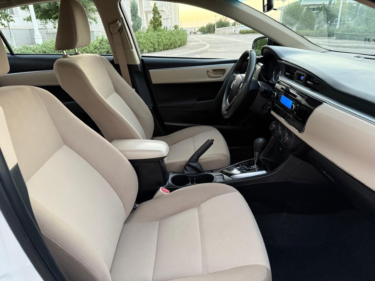 Toyota Corolla 2016 - 225 000 TMT - Ашхабад - img 8