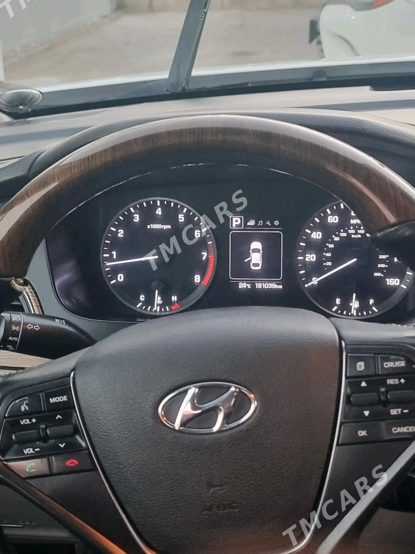Hyundai Sonata 2016 - 230 000 TMT - Ak bugdaý etraby - img 3