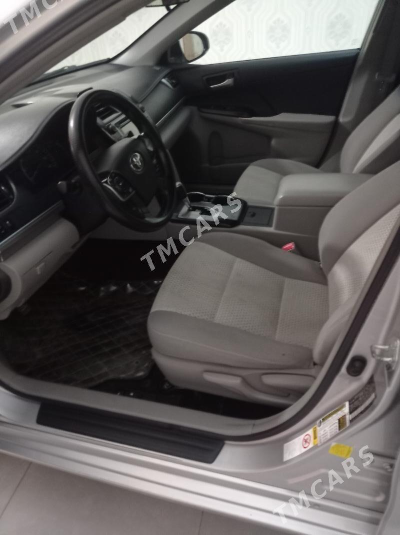 Toyota Camry 2013 - 200 000 TMT - Мары - img 2