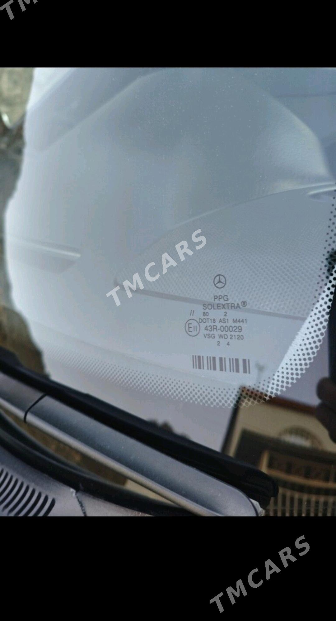 Mercedes-Benz E320 1999 - 95 000 TMT - Balkanabat - img 2