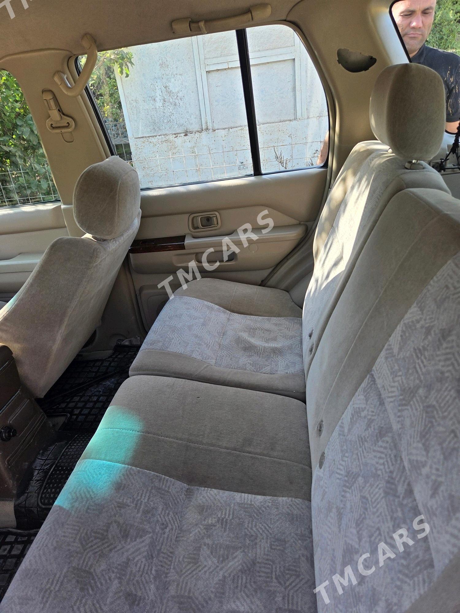 Nissan Pathfinder 2000 - 130 000 TMT - Mary - img 6