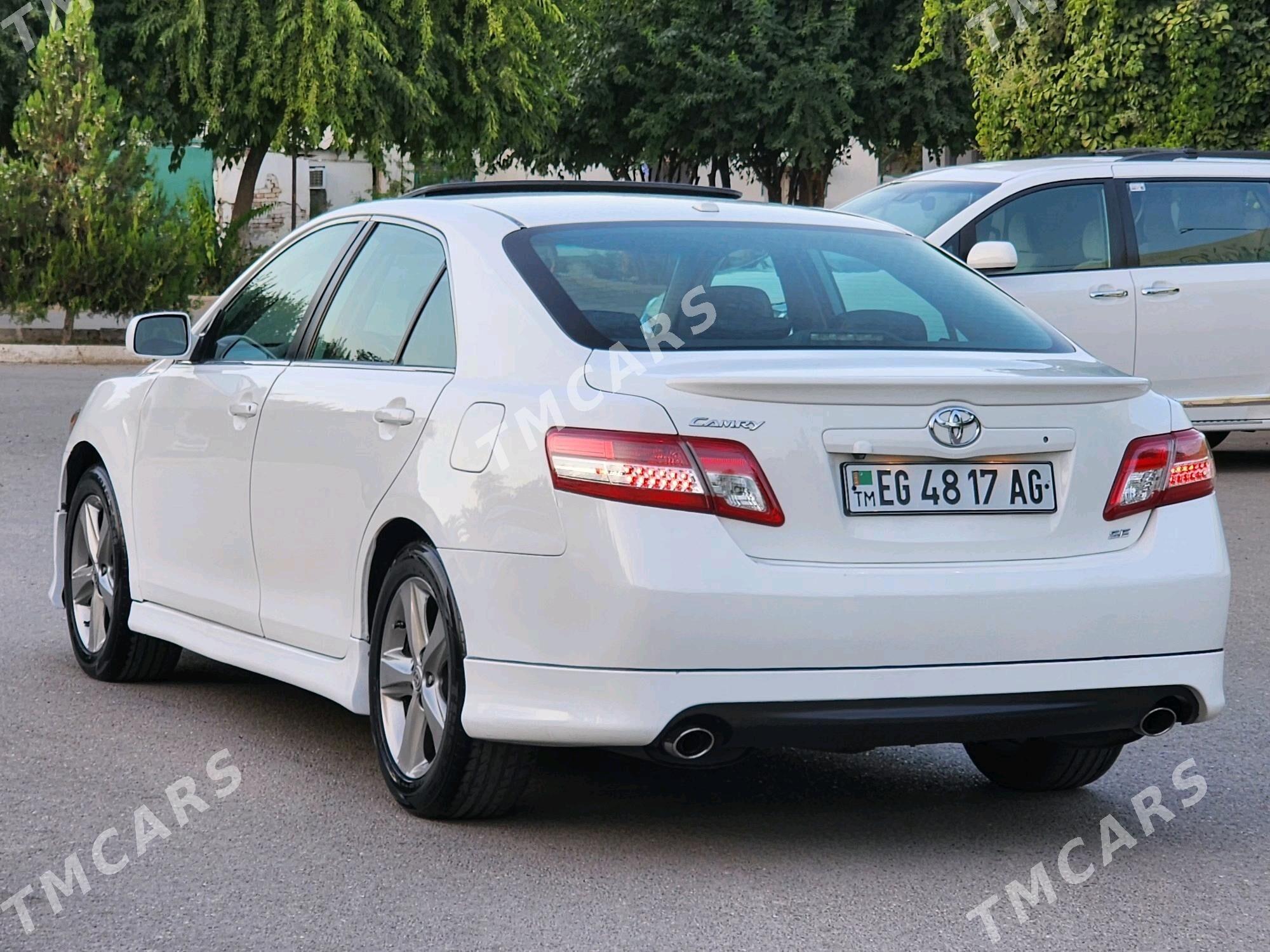 Toyota Camry 2010 - 192 000 TMT - Aşgabat - img 9