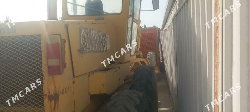 Komatsu GD655-5 2003 - 300 000 TMT - Чоганлы - img 3
