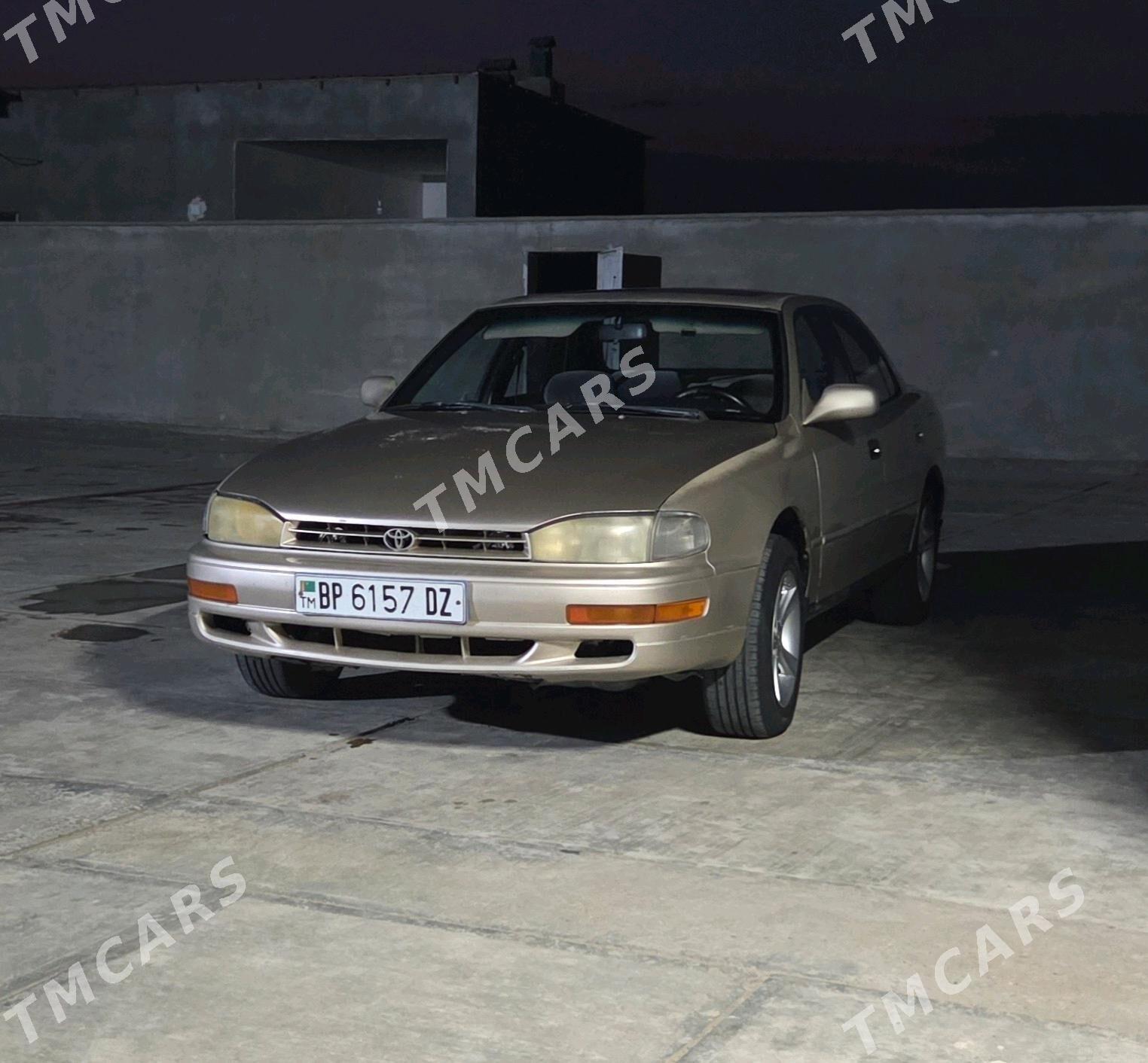 Toyota Camry 1993 - 80 000 TMT - Дашогуз - img 2