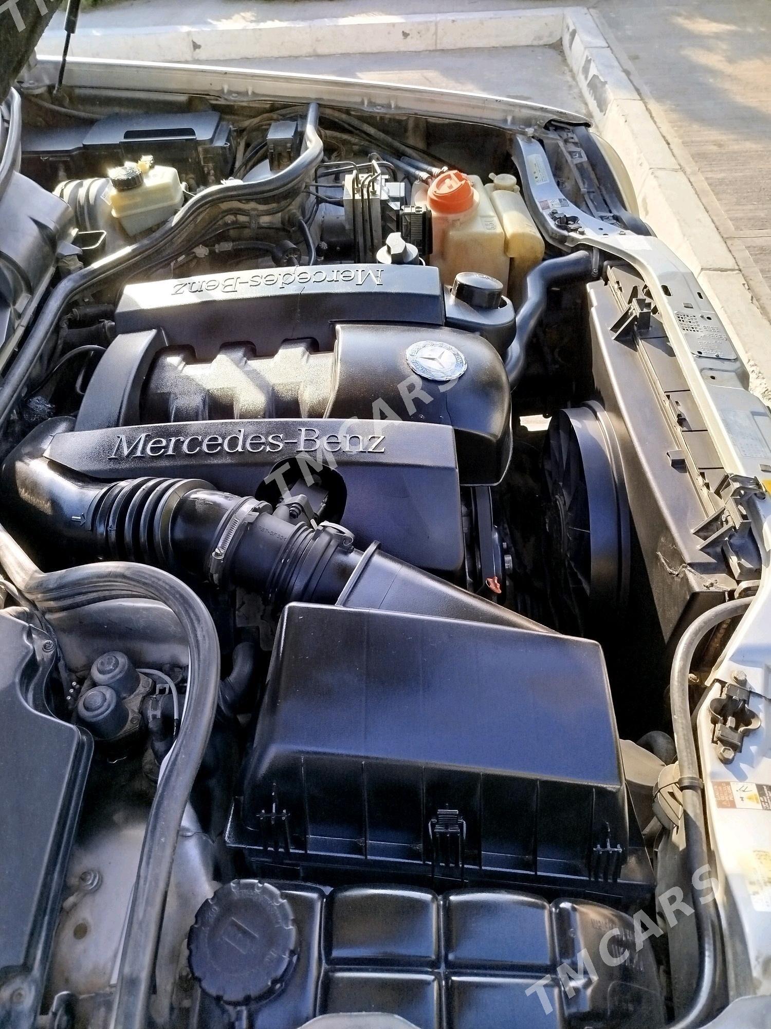 Mercedes-Benz E320 1999 - 95 000 TMT - Balkanabat - img 9