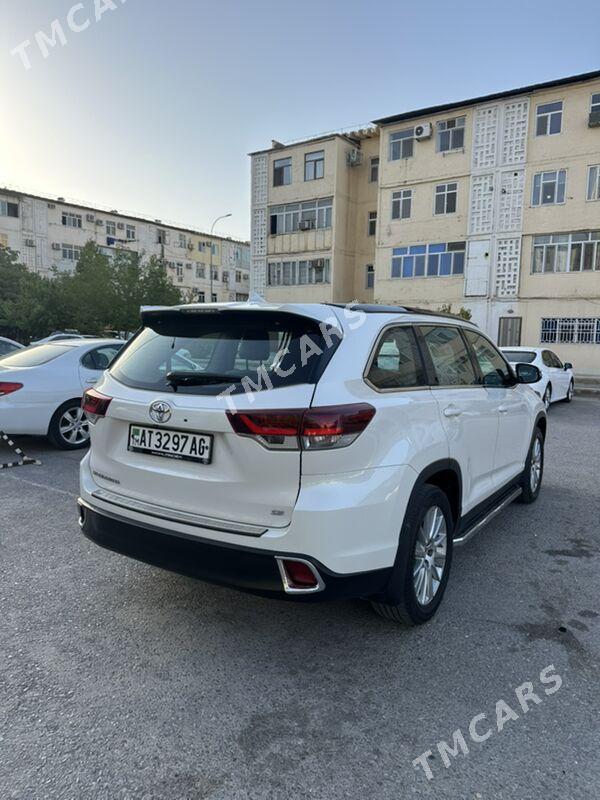 Toyota Highlander 2019 - 527 000 TMT - Howdan "B" - img 6