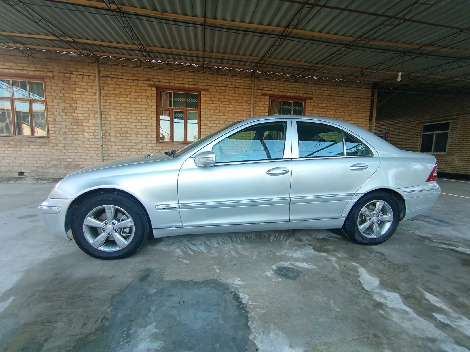 Mercedes-Benz C-Class 2001 - 70 000 TMT - Туркменабат - img 6