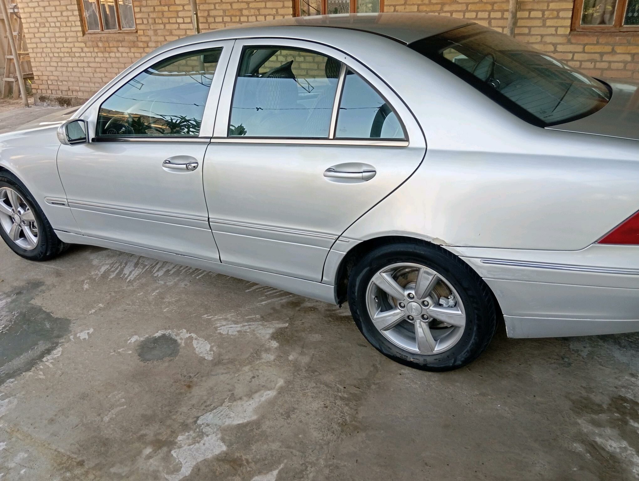 Mercedes-Benz C-Class 2001 - 70 000 TMT - Туркменабат - img 5