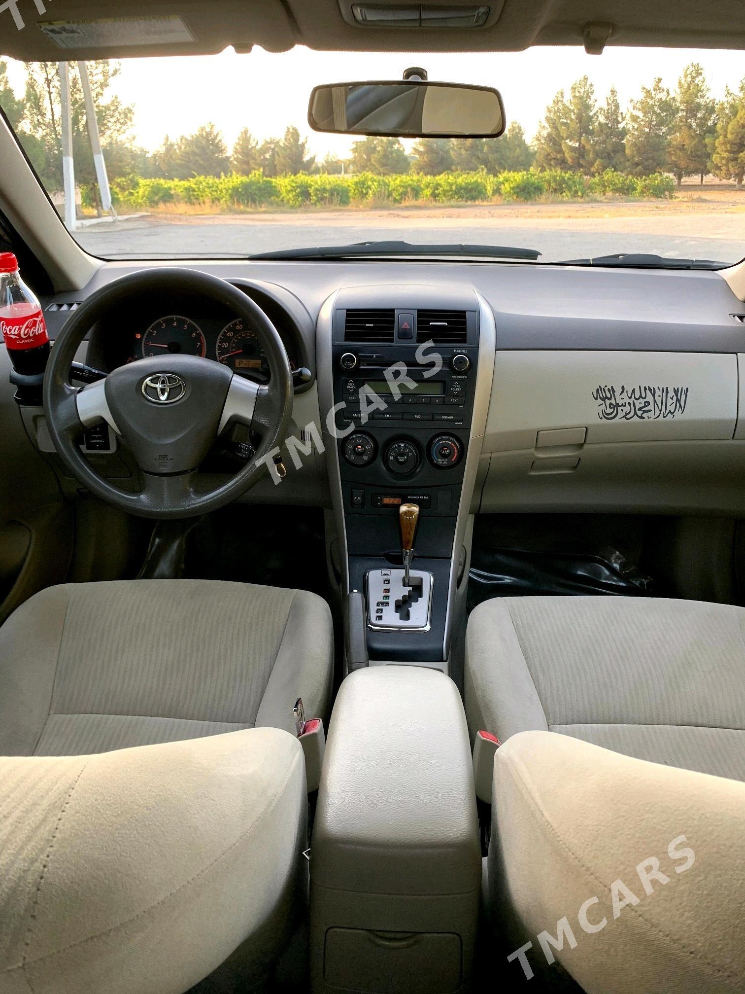 Toyota Corolla 2010 - 156 000 TMT - Ашхабад - img 3