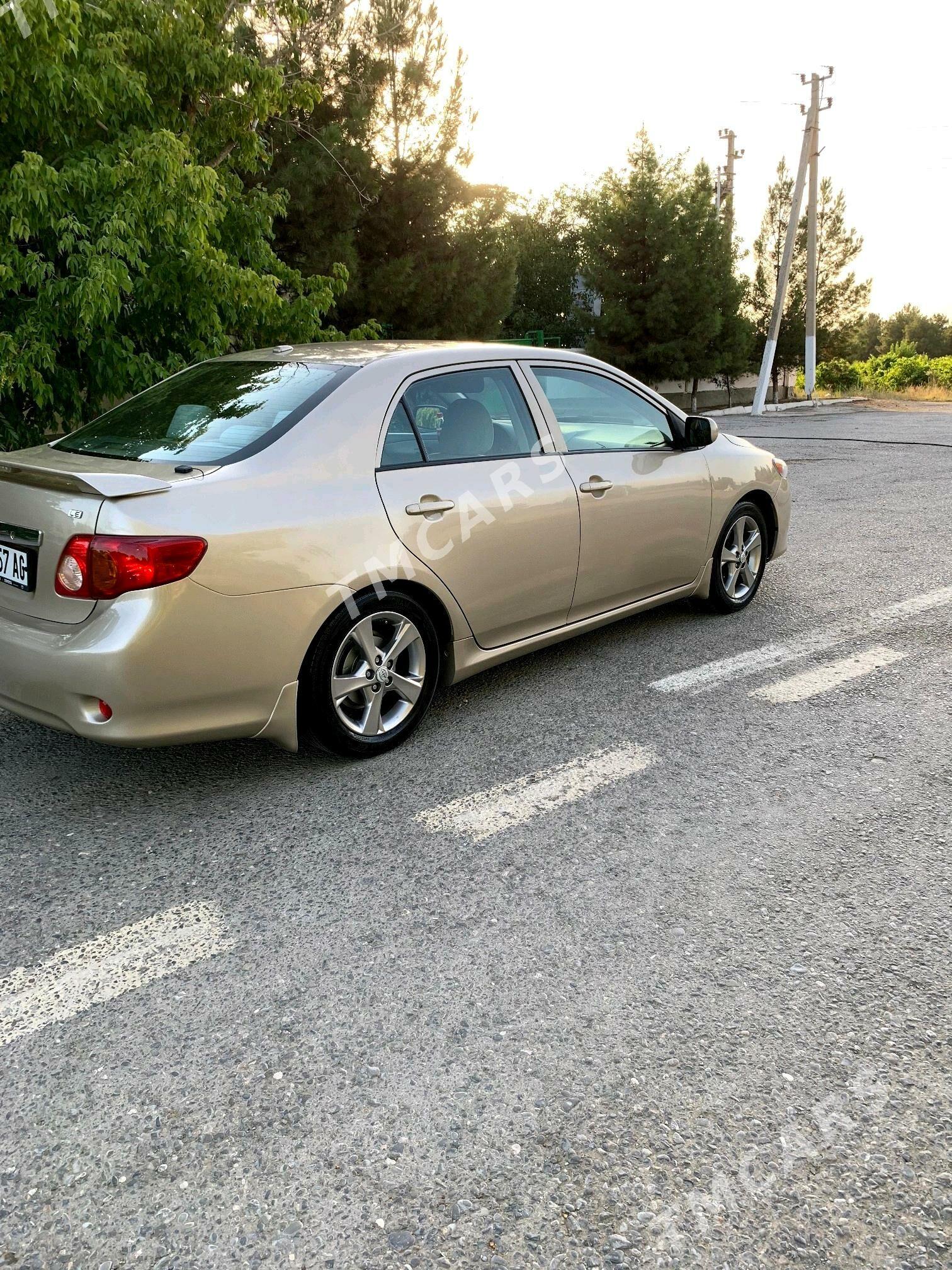 Toyota Corolla 2010 - 156 000 TMT - Ашхабад - img 5
