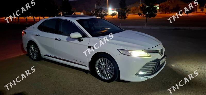 Toyota Camry 2018 - 350 000 TMT - Türkmenbaşy - img 6