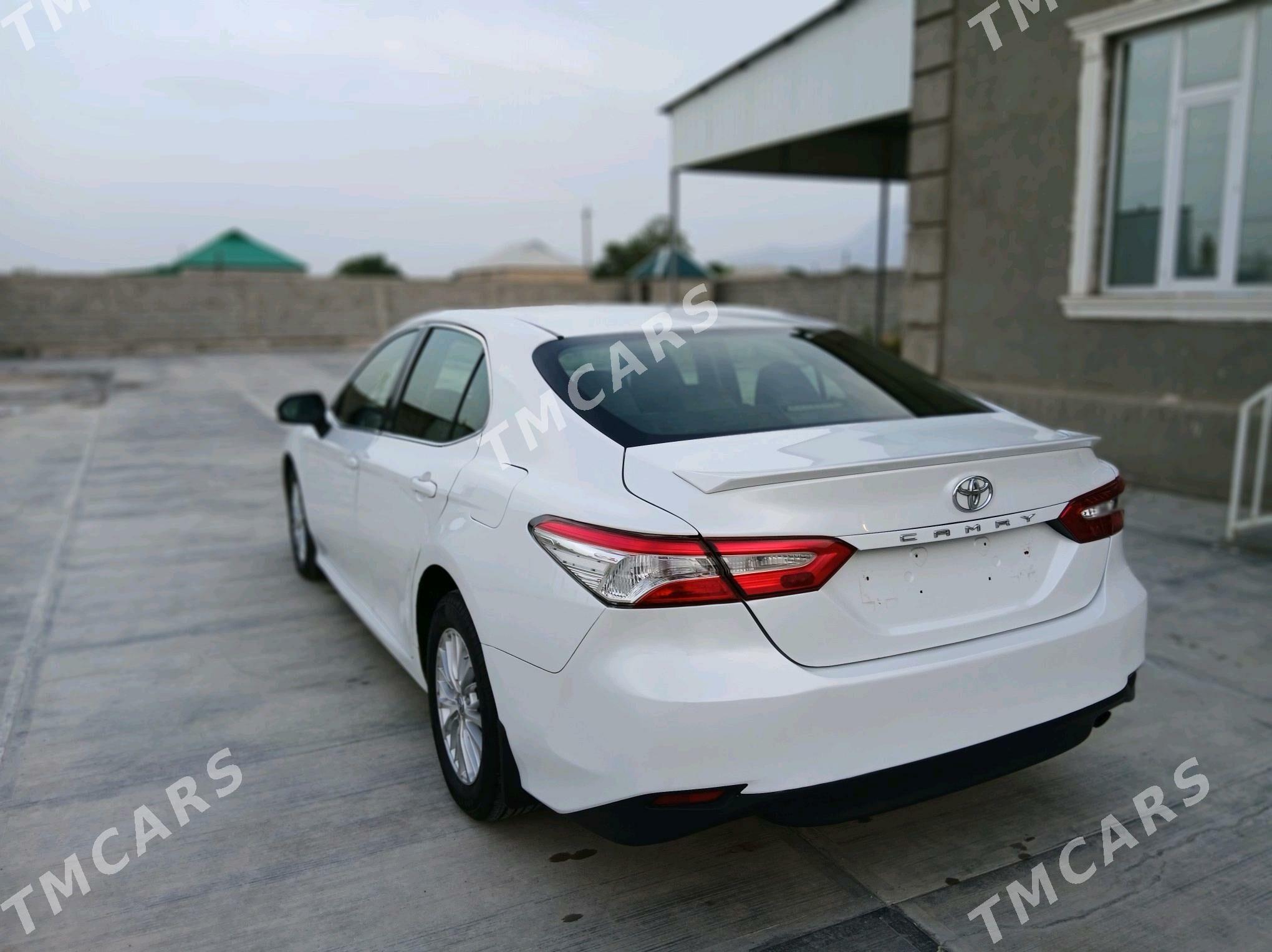 Toyota Camry 2018 - 260 000 TMT - Gökdepe - img 2
