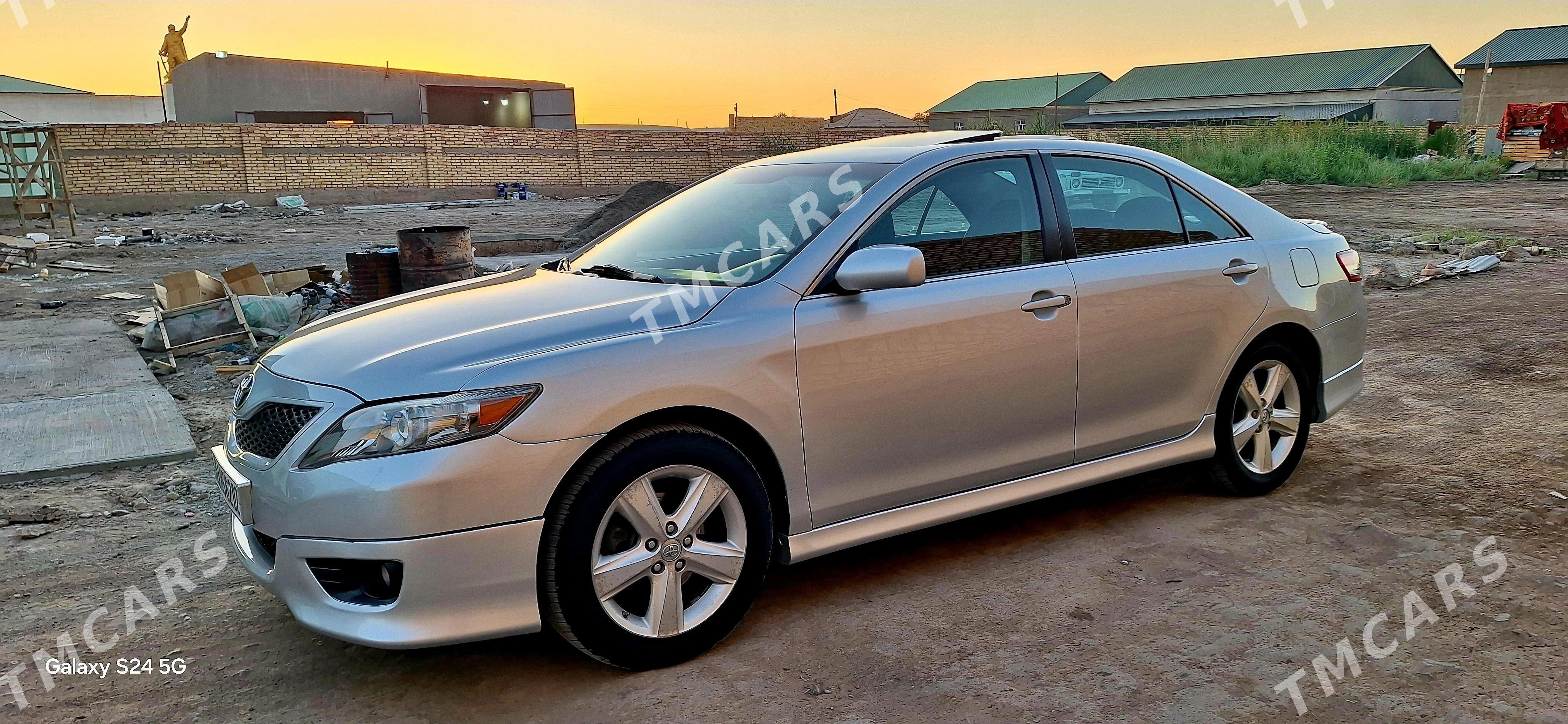 Toyota Camry 2010 - 190 000 TMT - Köneürgenç - img 7