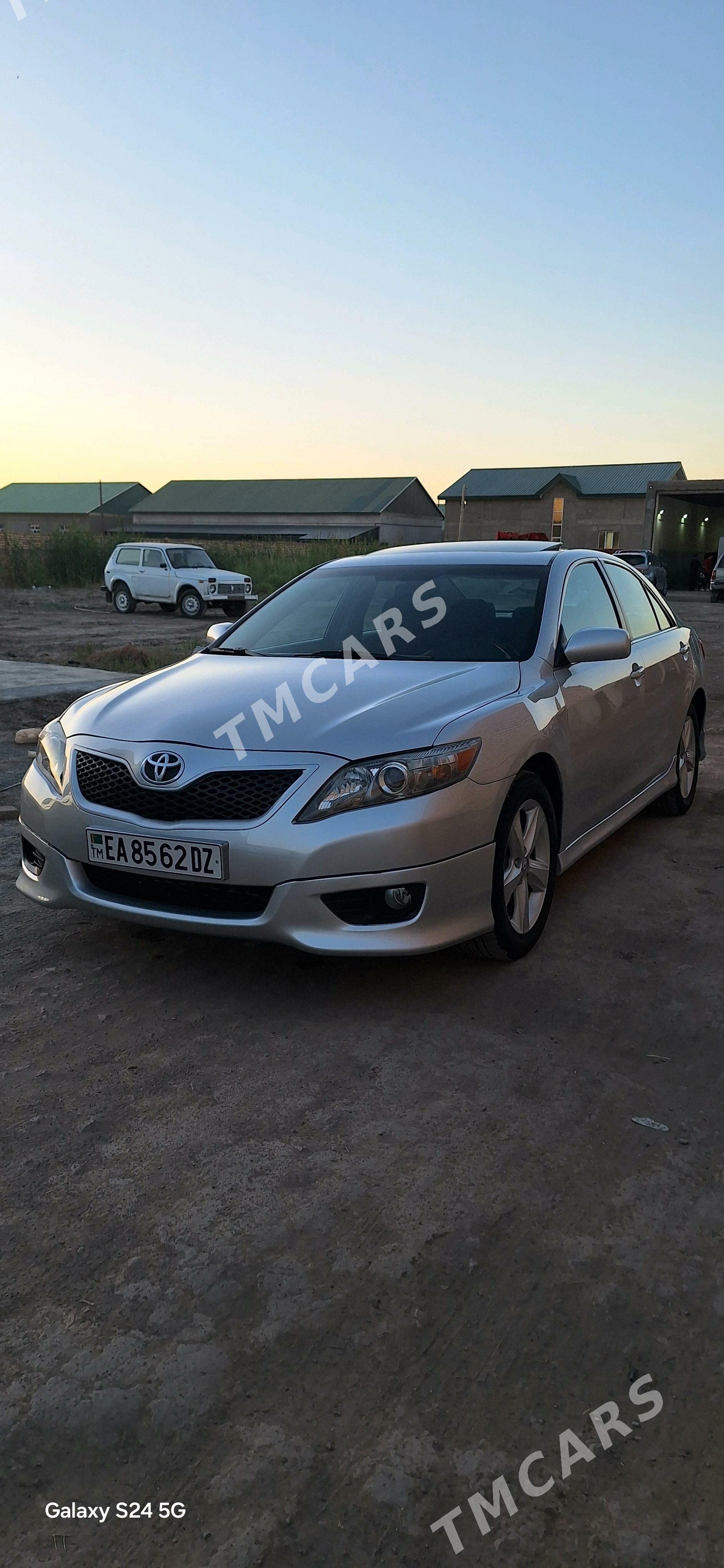 Toyota Camry 2010 - 190 000 TMT - Köneürgenç - img 10