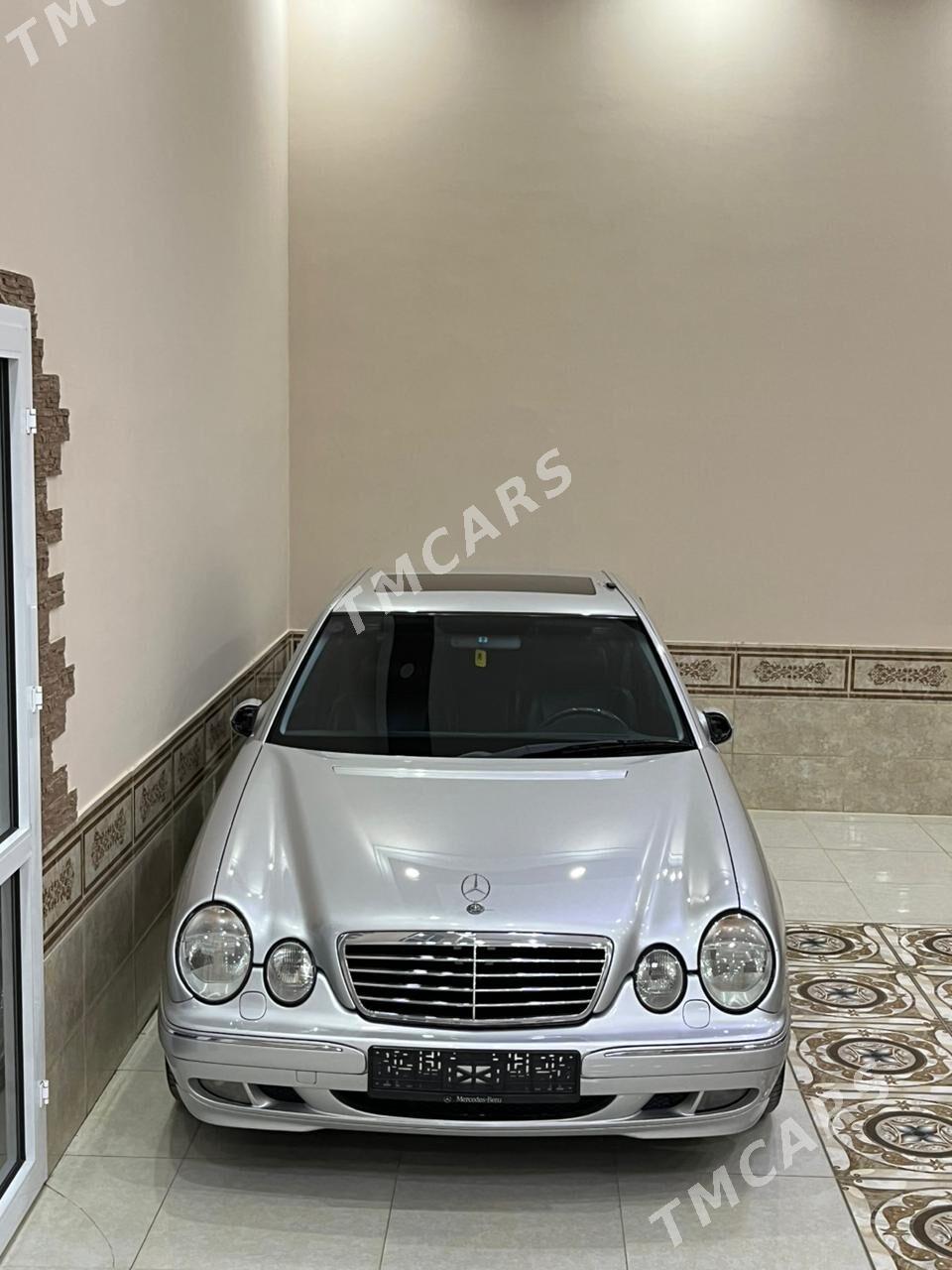 Mercedes-Benz E320 2001 - 300 000 TMT - Туркменабат - img 6