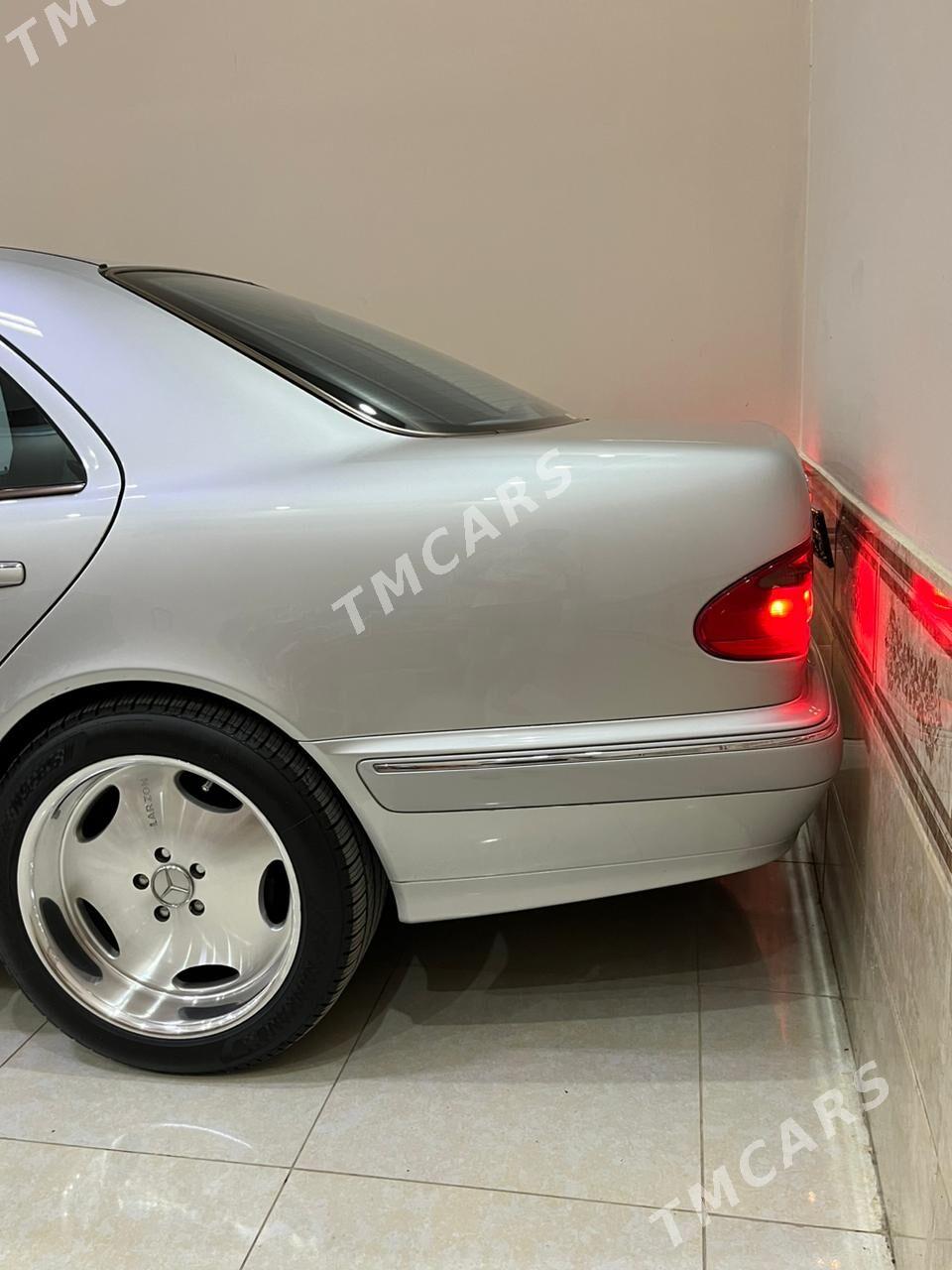 Mercedes-Benz E320 2001 - 300 000 TMT - Туркменабат - img 5