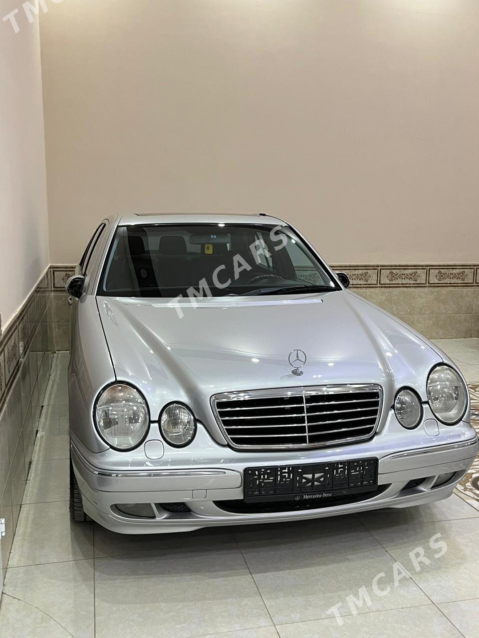Mercedes-Benz E320 2001 - 300 000 TMT - Туркменабат - img 4