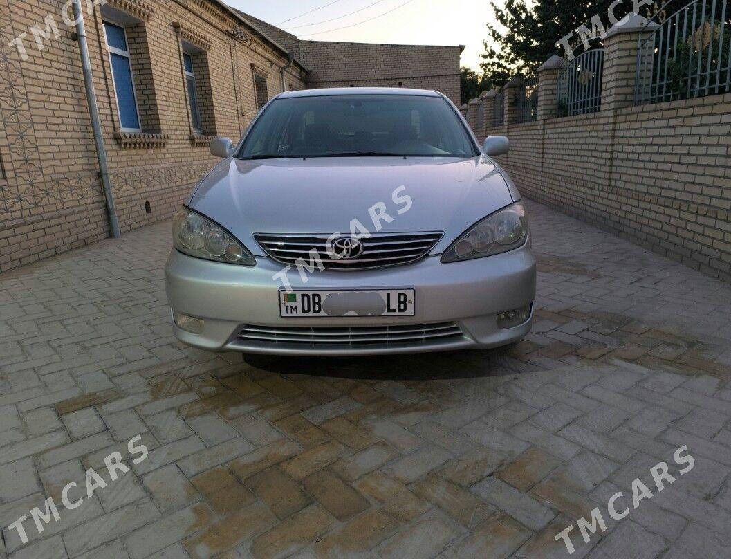 Toyota Camry 2005 - 165 000 TMT - Халач - img 7