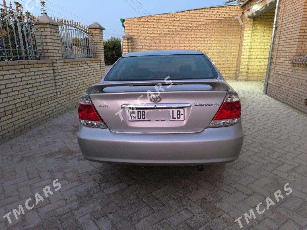 Toyota Camry 2005 - 165 000 TMT - Халач - img 6