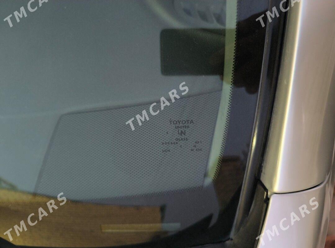 Toyota Camry 2005 - 165 000 TMT - Халач - img 2