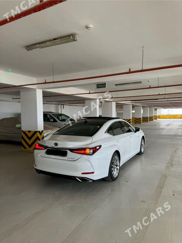 Lexus ES 350 2019 - 666 000 TMT - 30 мкр - img 6