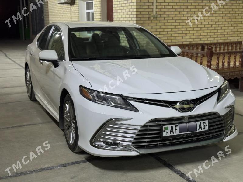 Toyota Camry 2018 - 270 000 TMT - Aşgabat - img 4