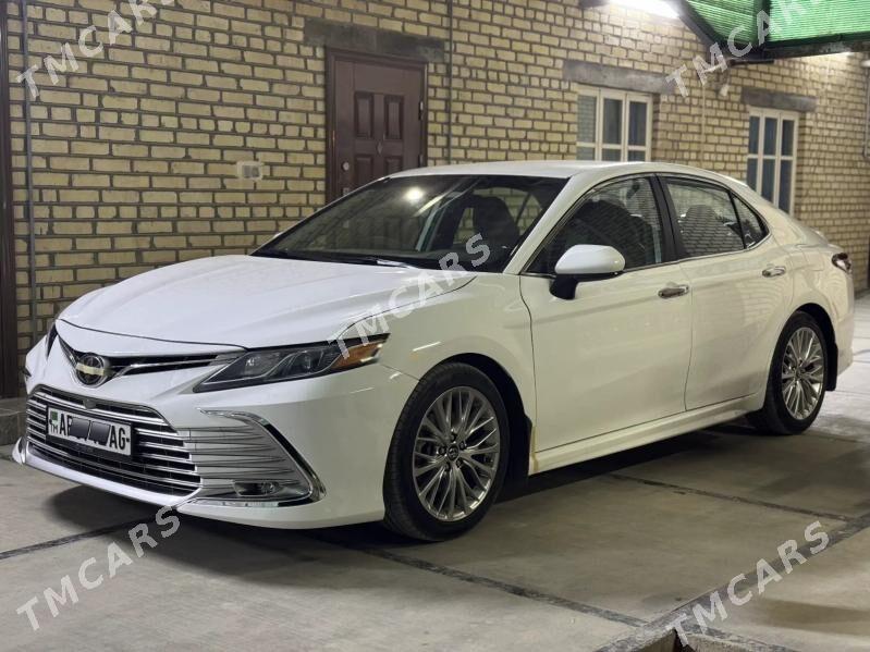 Toyota Camry 2018 - 270 000 TMT - Aşgabat - img 2