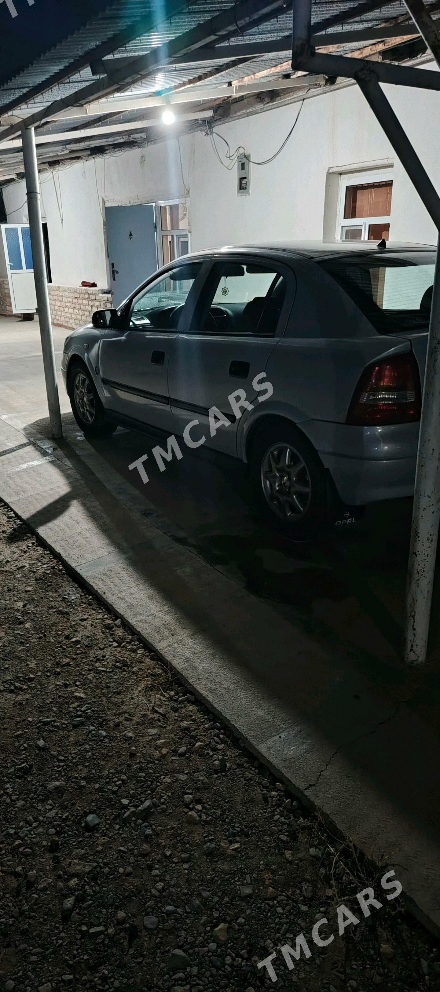 Opel Astra 2000 - 80 000 TMT - Gyzylarbat - img 2