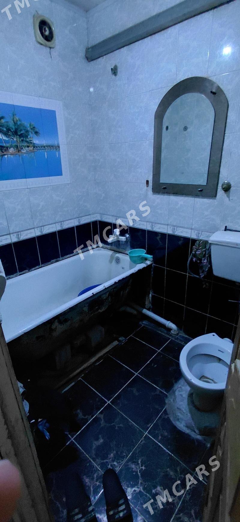 Продаётся квартира - Büzmeýin - img 2