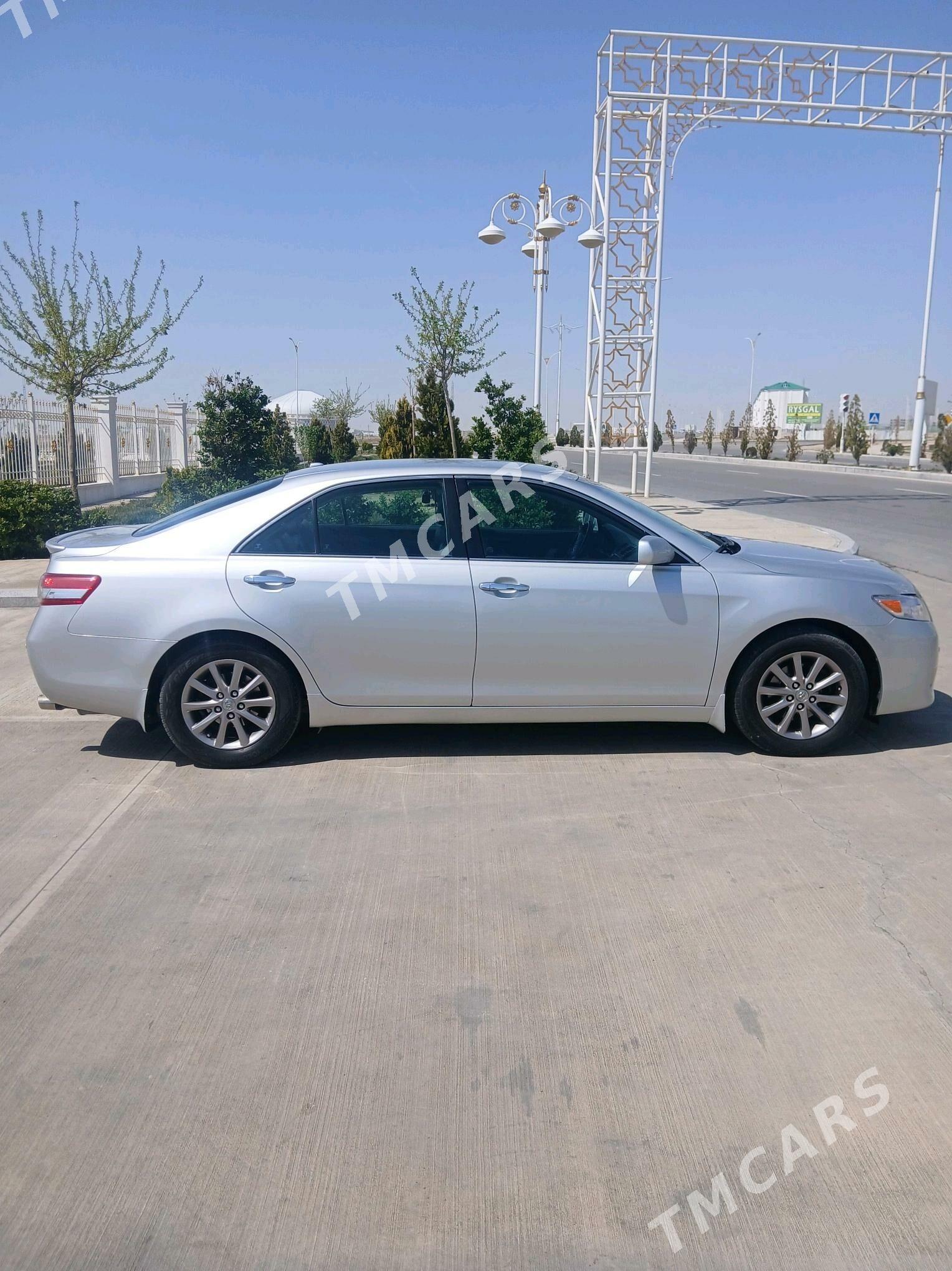 Toyota Camry 2010 - 222 000 TMT - Балканабат - img 4
