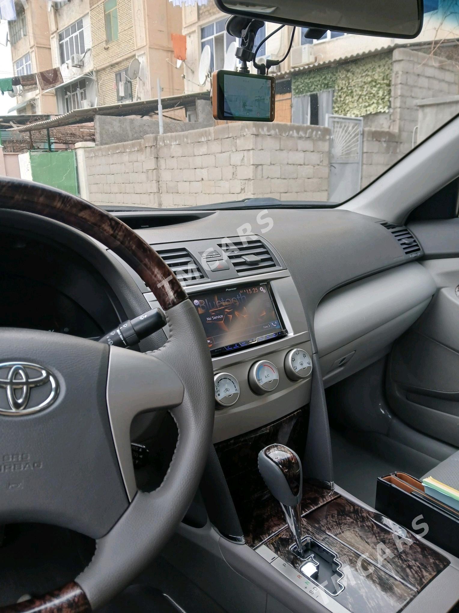 Toyota Camry 2010 - 222 000 TMT - Балканабат - img 5
