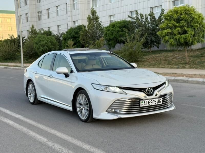 Toyota Camry 2018 - 410 000 TMT - Aşgabat - img 2