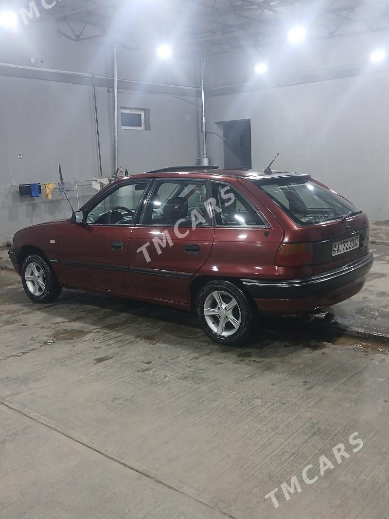 Opel Astra 1993 - 40 000 TMT - Дашогуз - img 3