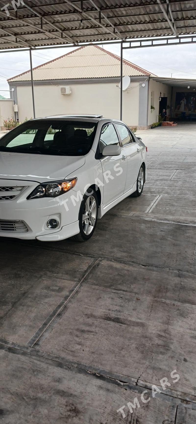 Toyota Corolla 2011 - 160 000 TMT - Aşgabat - img 2