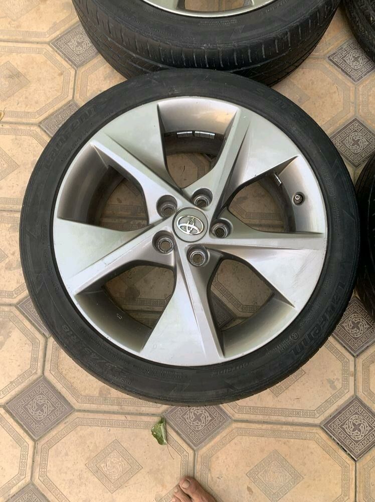PALTA CAMRY SE diska 18 2 500 TMT - Aşgabat - img 2
