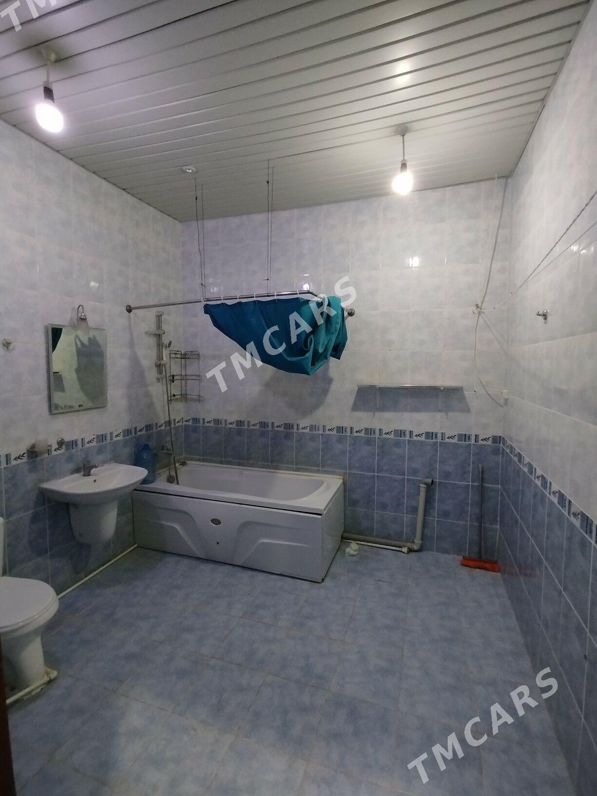 Гоголя 3ком.2эт.125м2. - Aşgabat - img 4