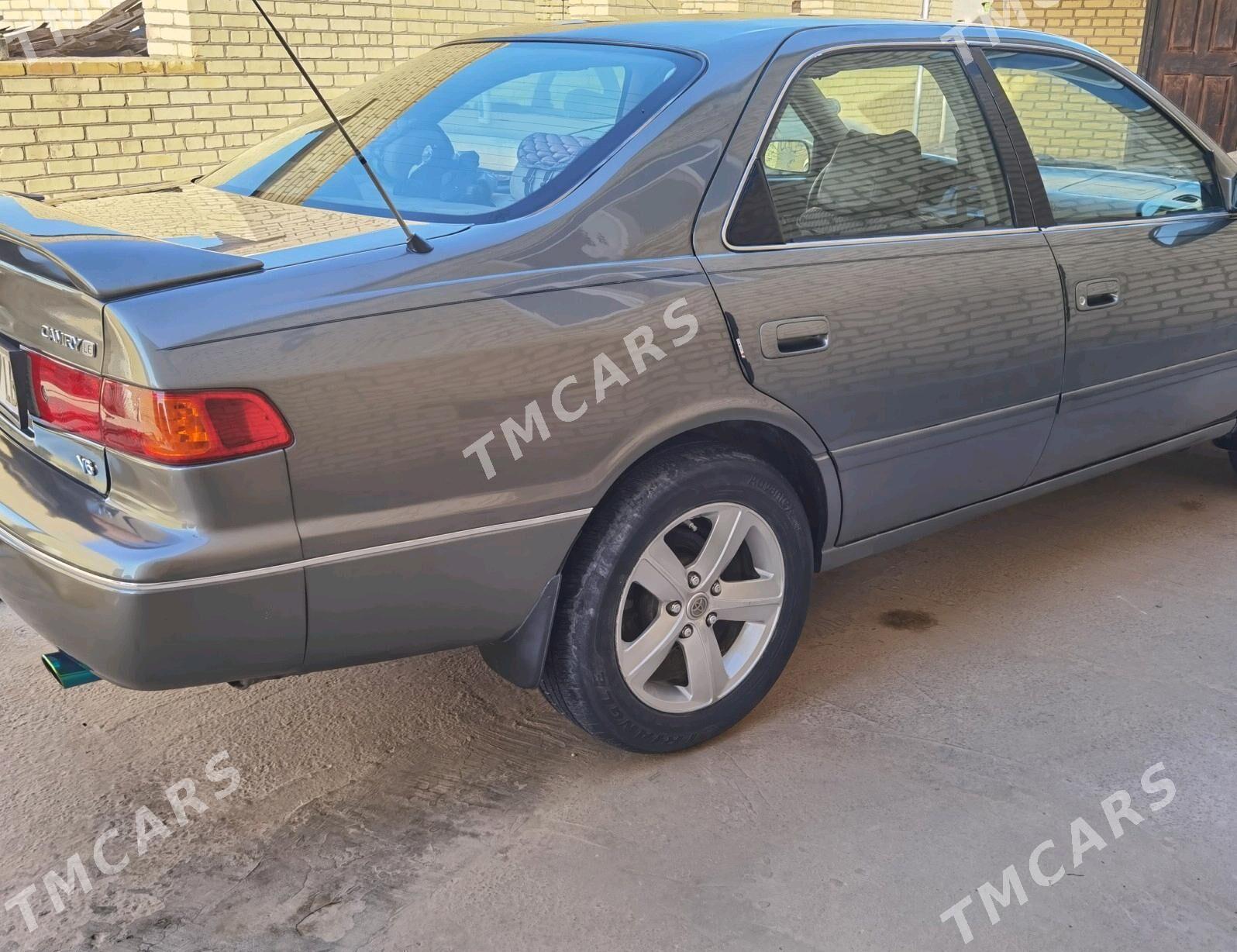 Toyota Camry 2001 - 140 000 TMT - Hojambaz - img 2