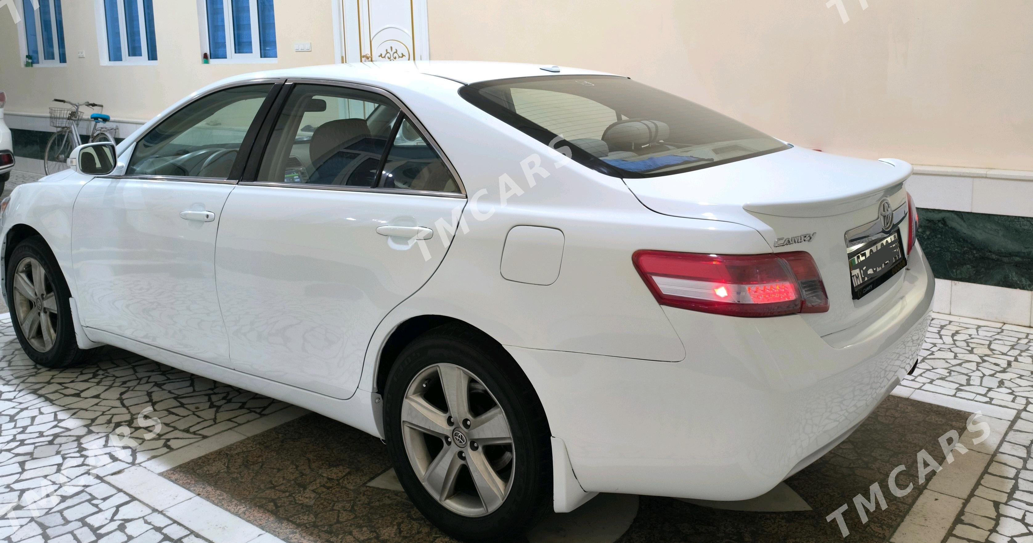 Toyota Camry 2010 - 155 555 TMT - Türkmenabat - img 2