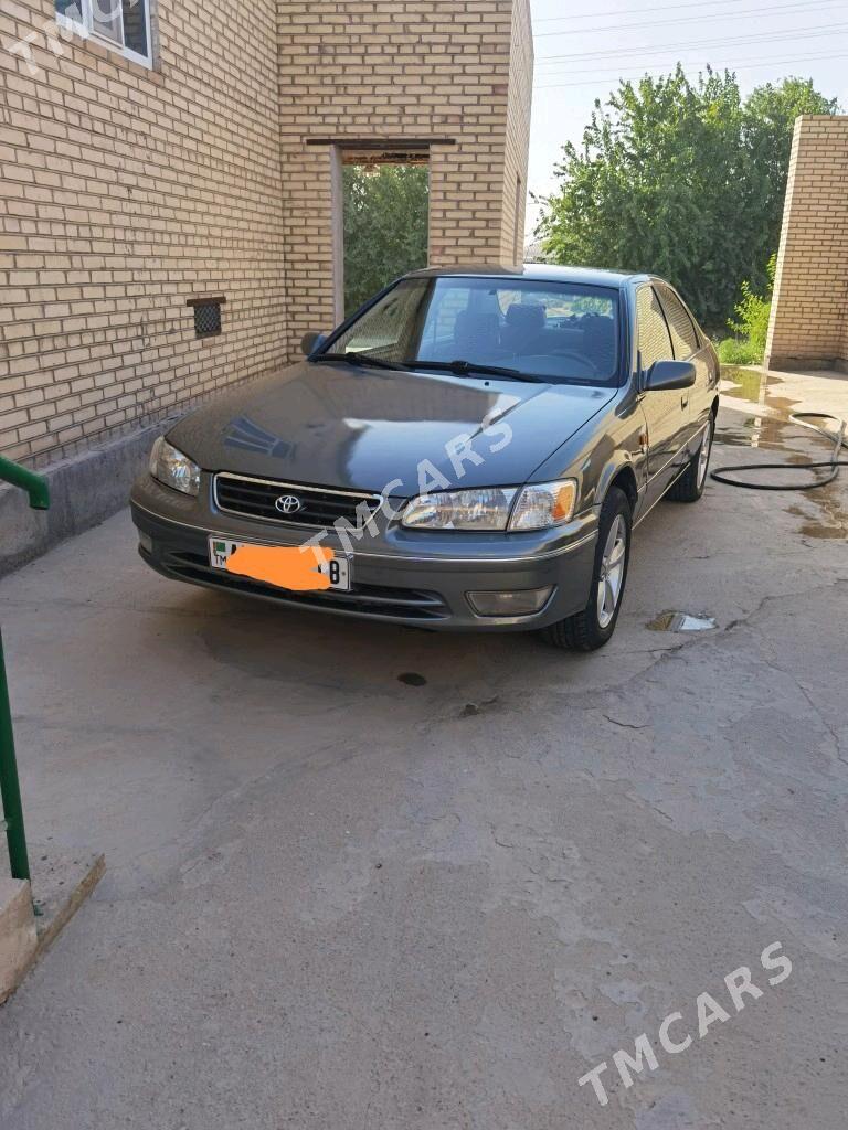 Toyota Camry 2001 - 140 000 TMT - Hojambaz - img 5