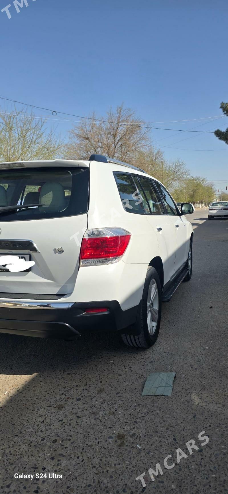 Toyota Highlander 2010 - 300 000 TMT - Ёлётен - img 6